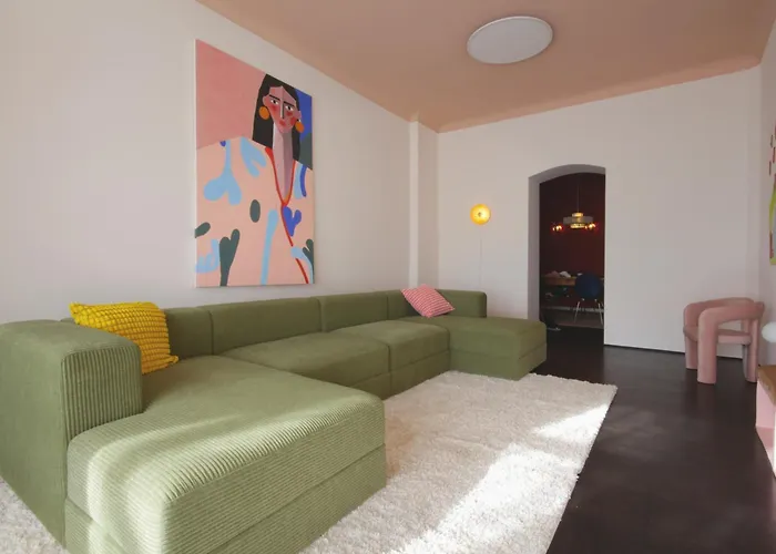 Poets Place Design Apartment In Kreuzberg - Space For 8 Persons