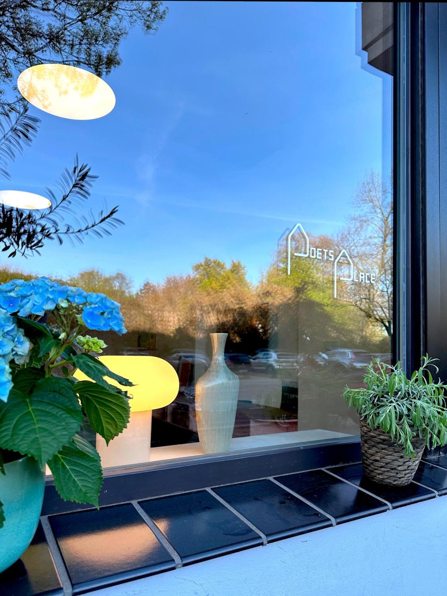 Poets Place Design In Kreuzberg Berlim